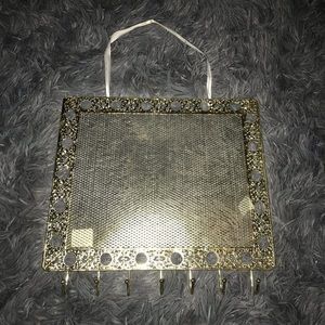 jewelry hanger